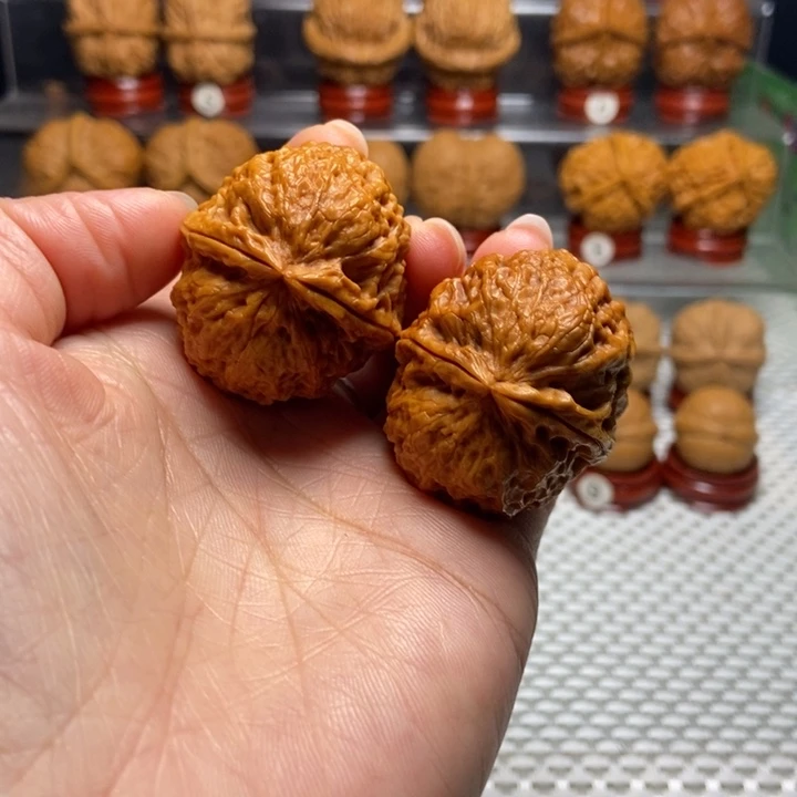 把件文玩核桃29云鼎绣球