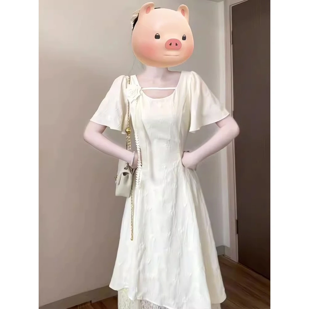 法式温柔风立体花朵方领连衣裙女夏季新款收腰不规则蕾丝拼接长裙