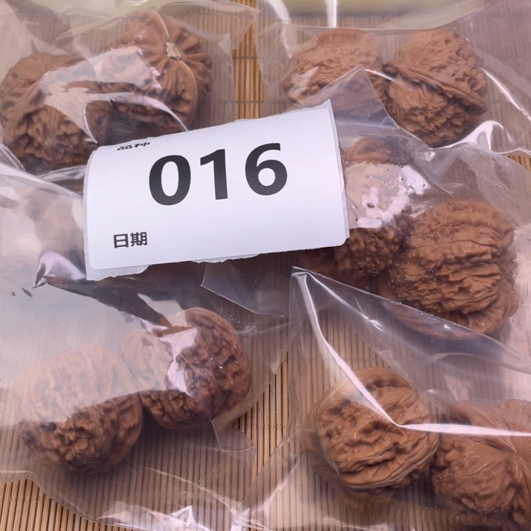 文玩核桃把件16号6对带练手元宝