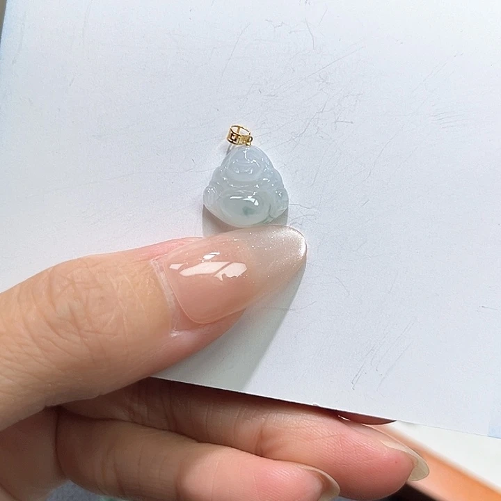 颈饰18K金镶嵌翡翠