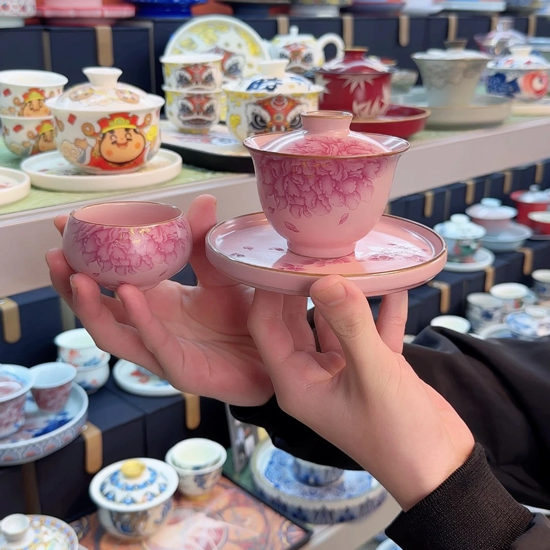 你不说不让她干啥呢