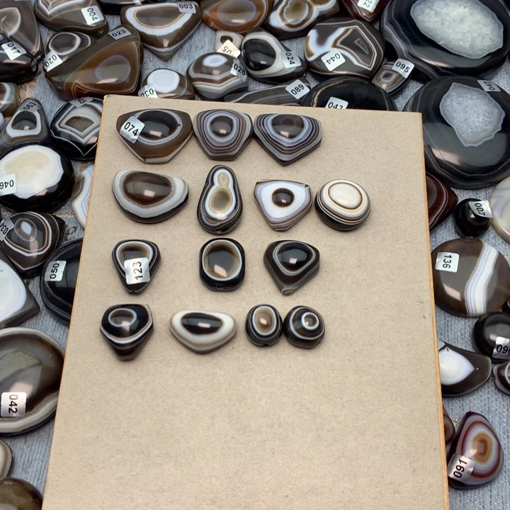 怪***椒玛瑙/玉髓散珠缠丝玛瑙