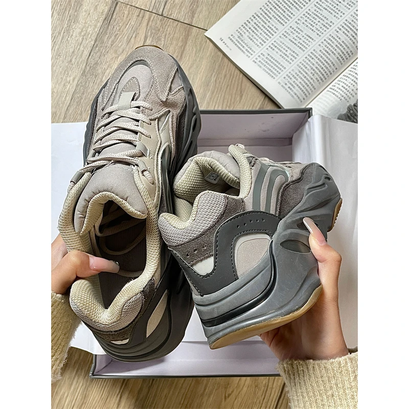 莆田正品椰子700老爹鞋女款2025春季新款厚底增高时尚运动休闲鞋