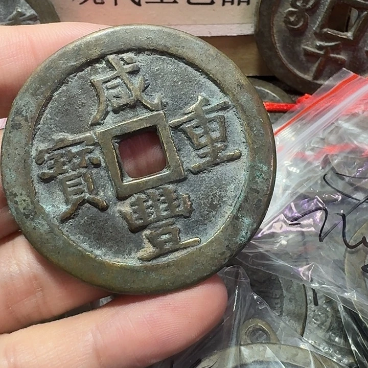 翔***吻铜现代工艺品花钱