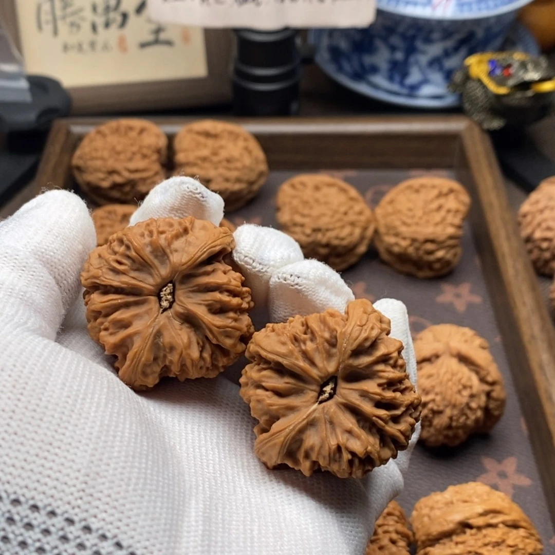 把件文玩核桃小**.南疆40