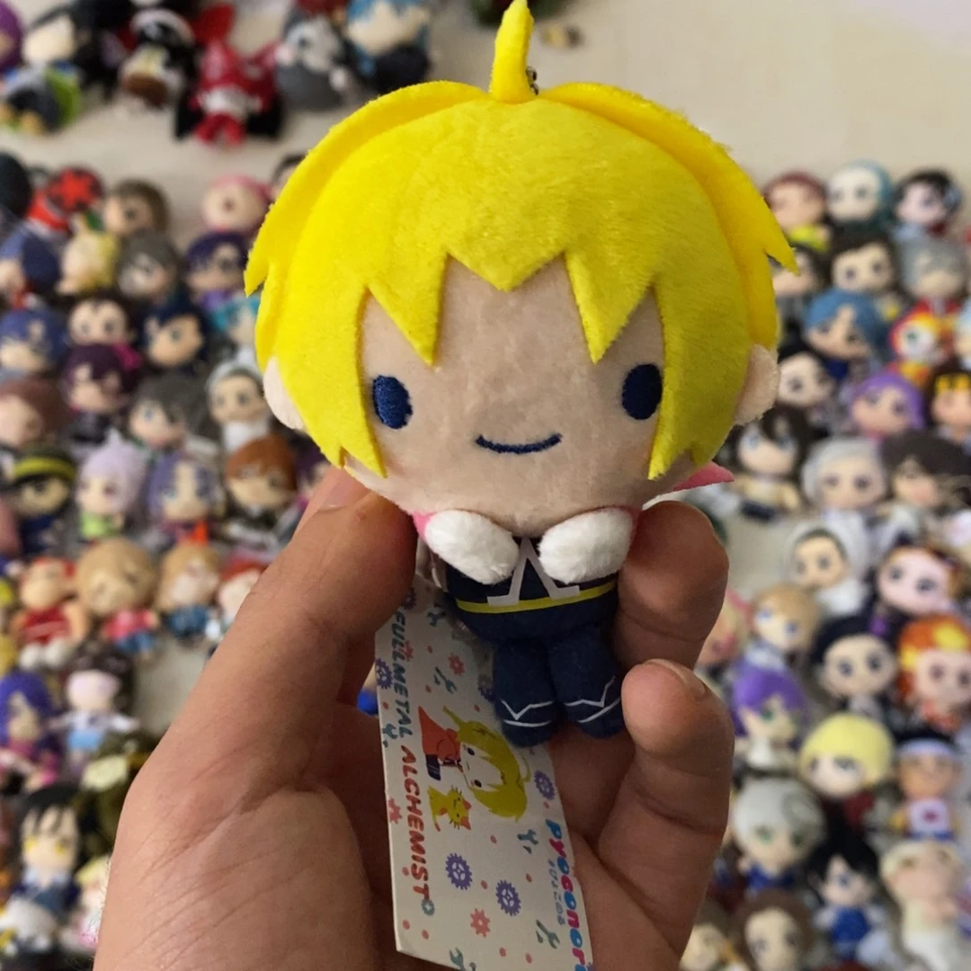 二次元毛绒玩具公仔