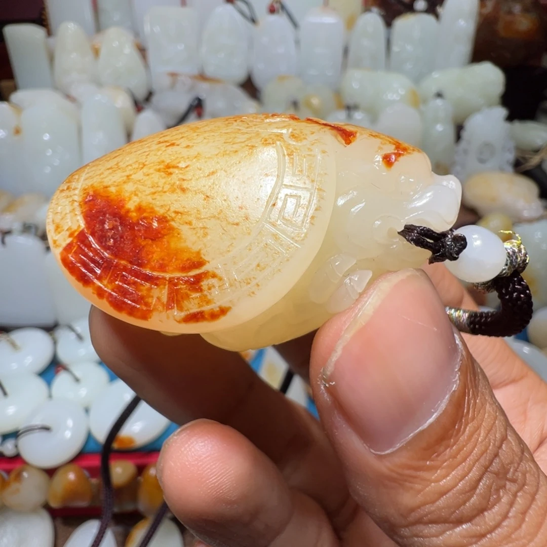 河***司和田玉未镶嵌吊坠(不含链)