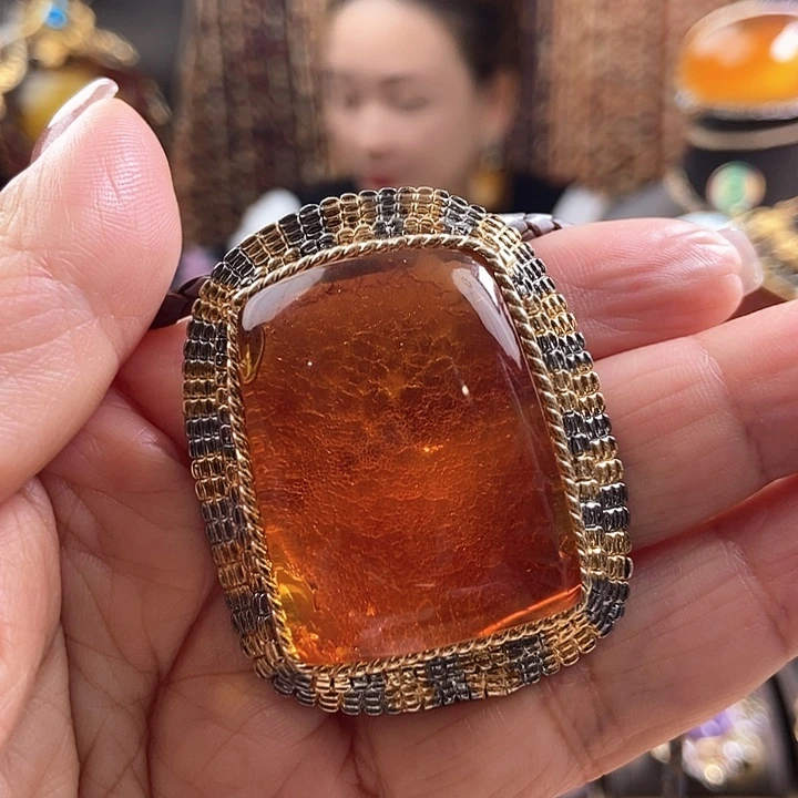 琥珀银S925镶嵌颈饰吊坠