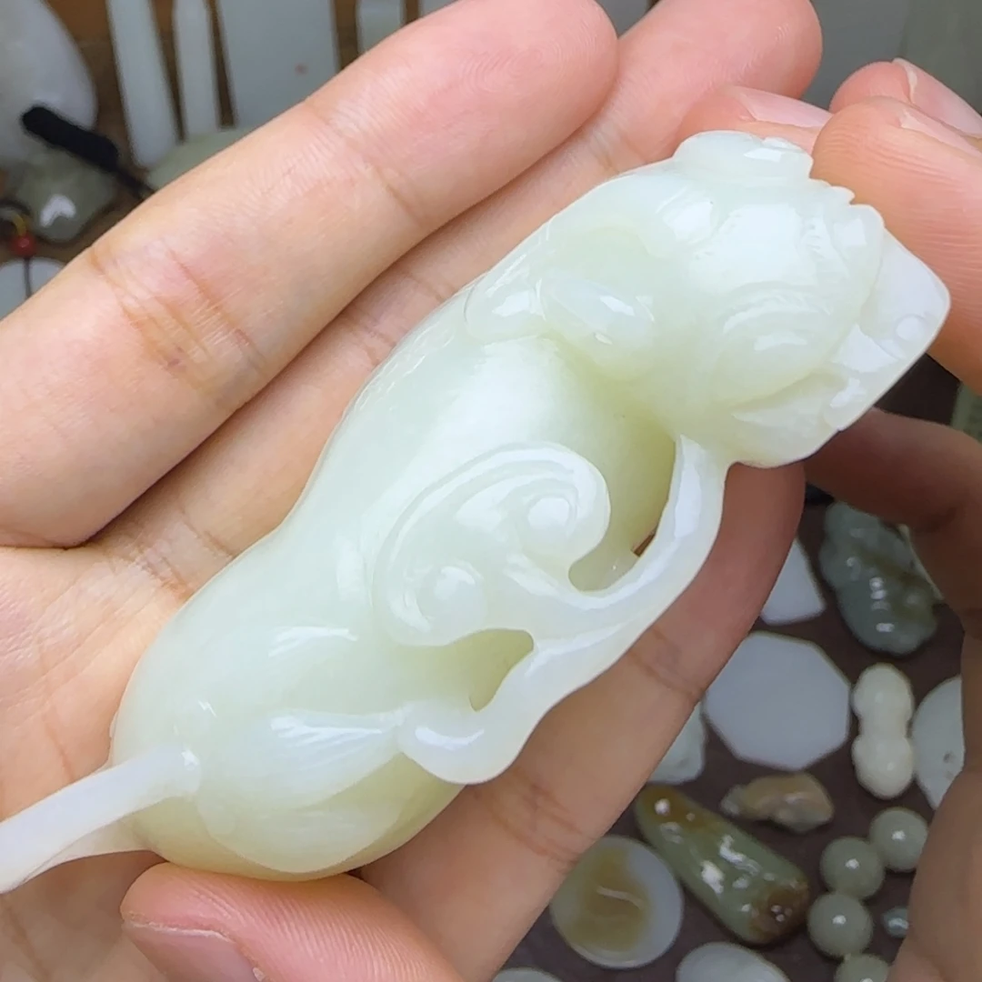 未镶嵌和田玉挂件