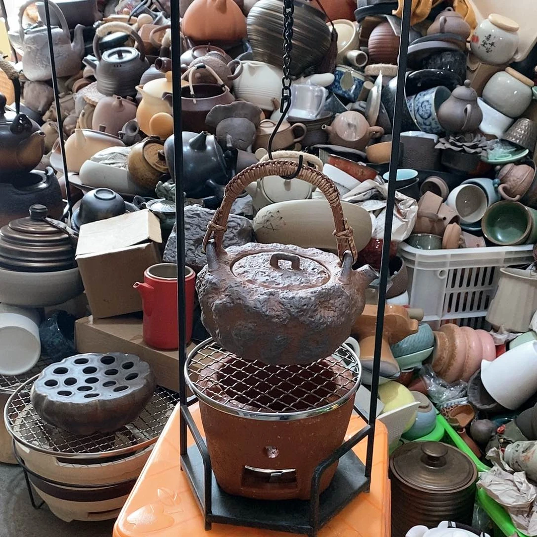 瓷片x****a荷花的小秘密是否还有一个月之内在