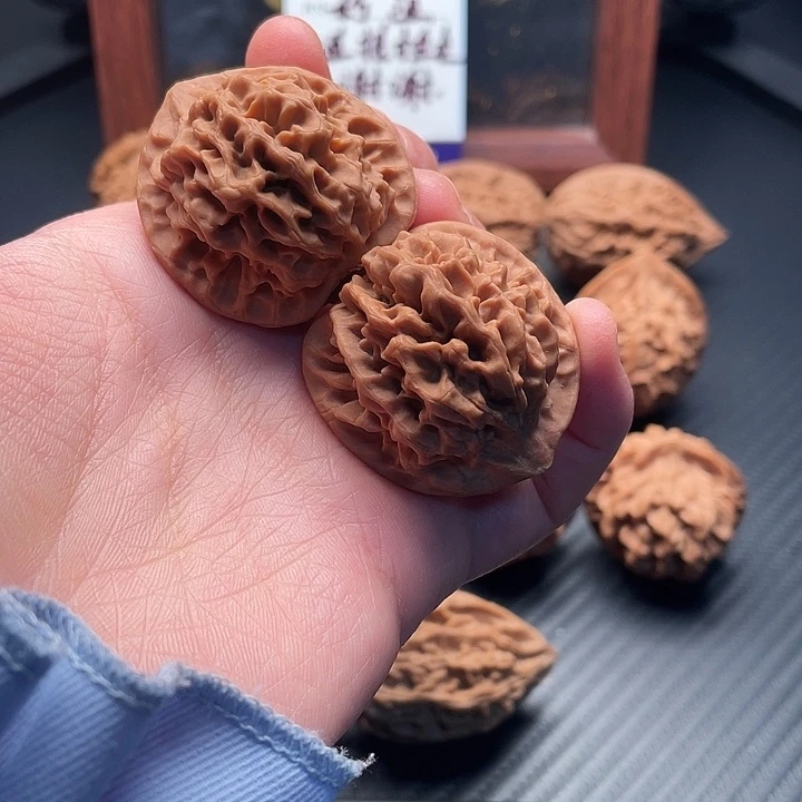 啊***鹿核桃手串/手链秦岭