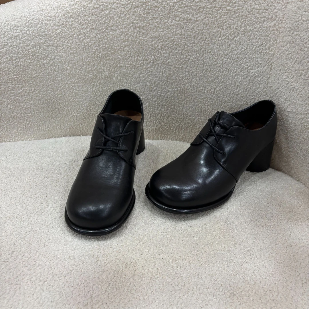 交叉绑带平跟单鞋时尚舒适休闲鞋女鞋