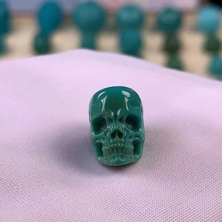 绿松石未镶嵌珠宝奇石9.6x12.8mm