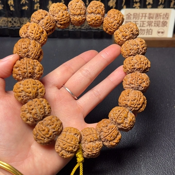 金刚菩提手串夹板手持原皮