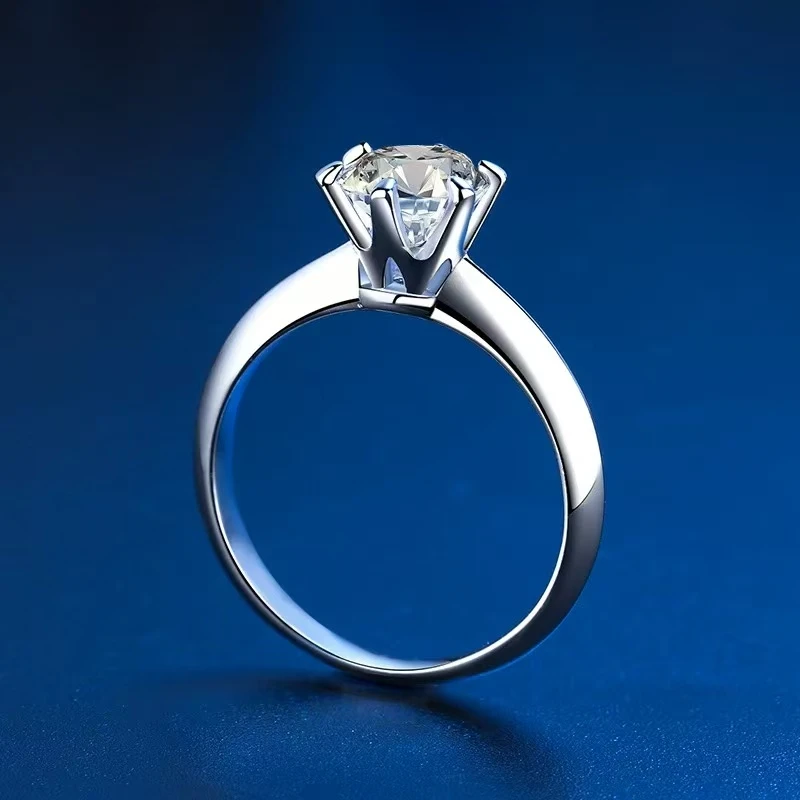 《诺曼尔》轻奢经典蒂家6戒0.5ct时尚戒指