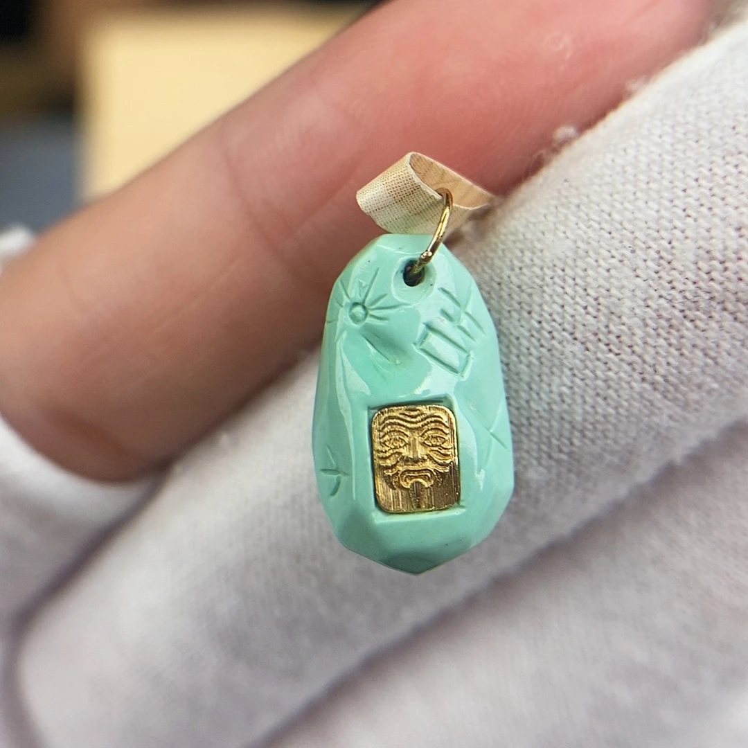 未镶嵌绿松石珠宝奇石