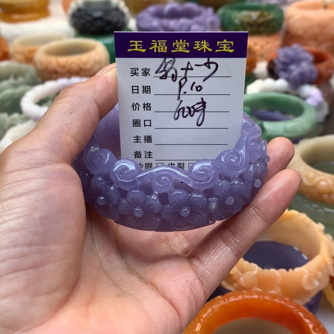 未镶嵌手镯石英质玉翁**少