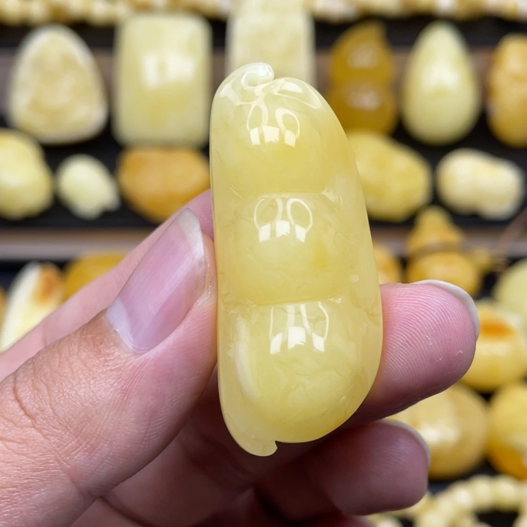 琥珀未镶嵌裸石琥珀蜜蜡