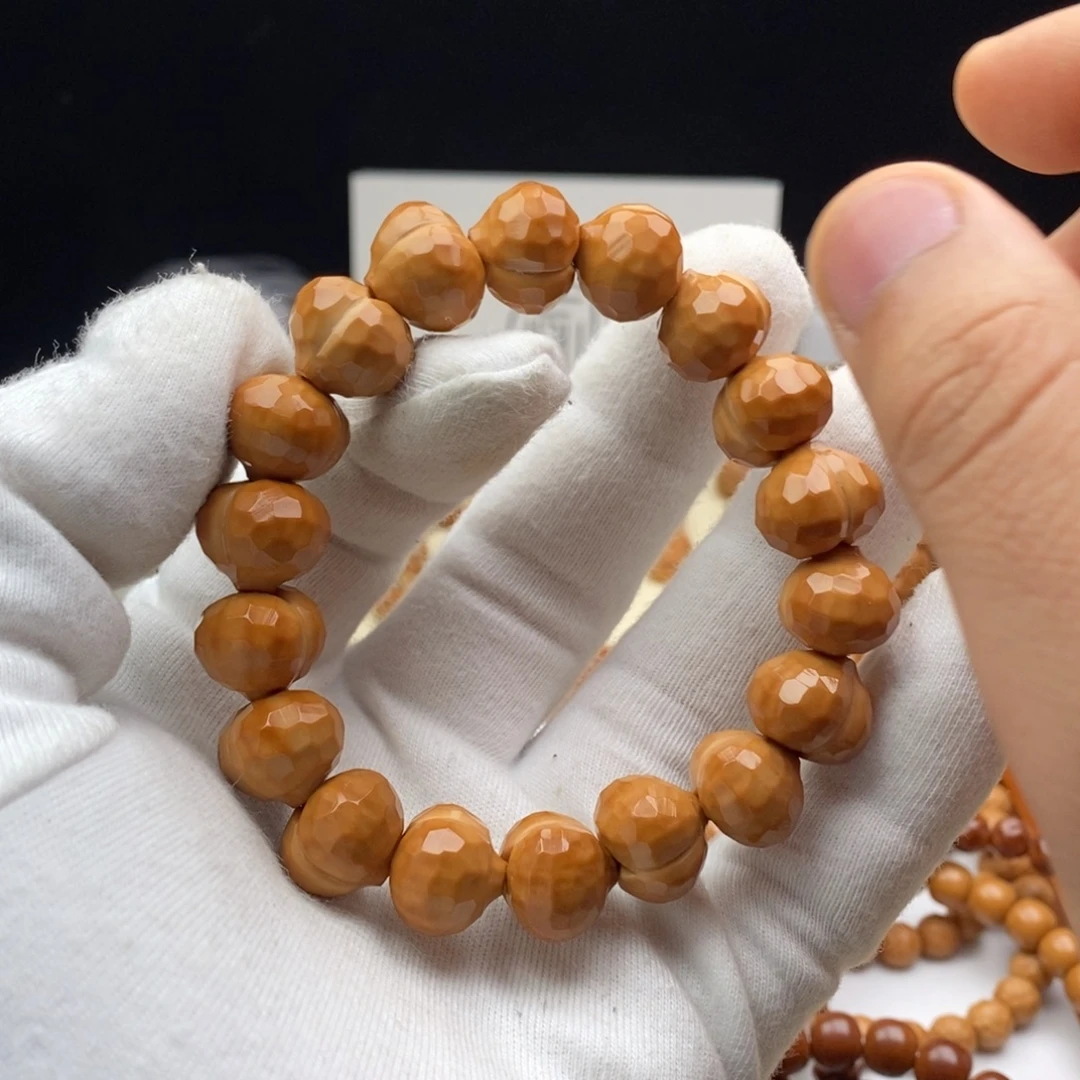 吊坠猴头核桃猴头