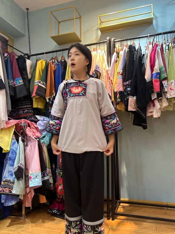 湘西苗族民族风刺绣上衣单衣