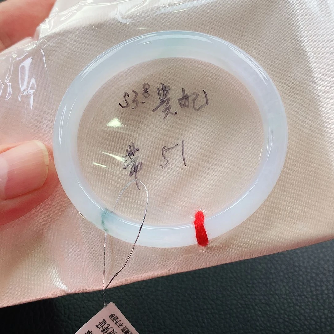 翡翠手镯未镶嵌天然翡翠手镯