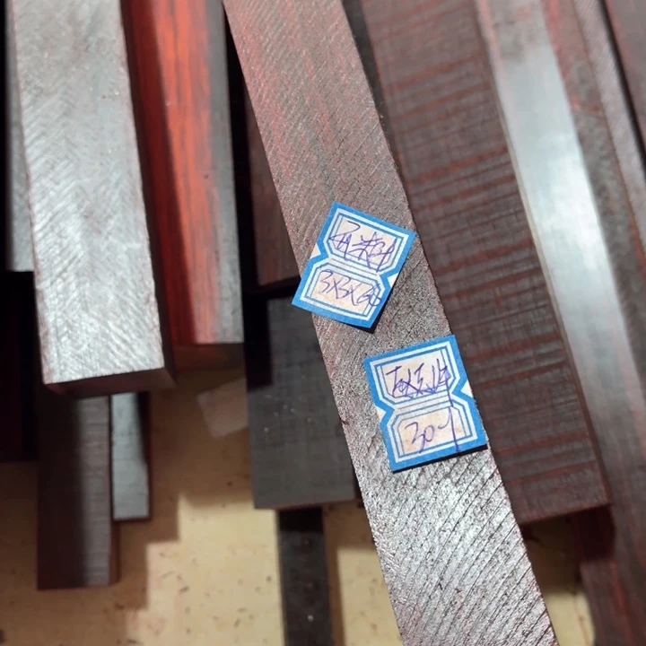 紫檀木类端景台赵*许