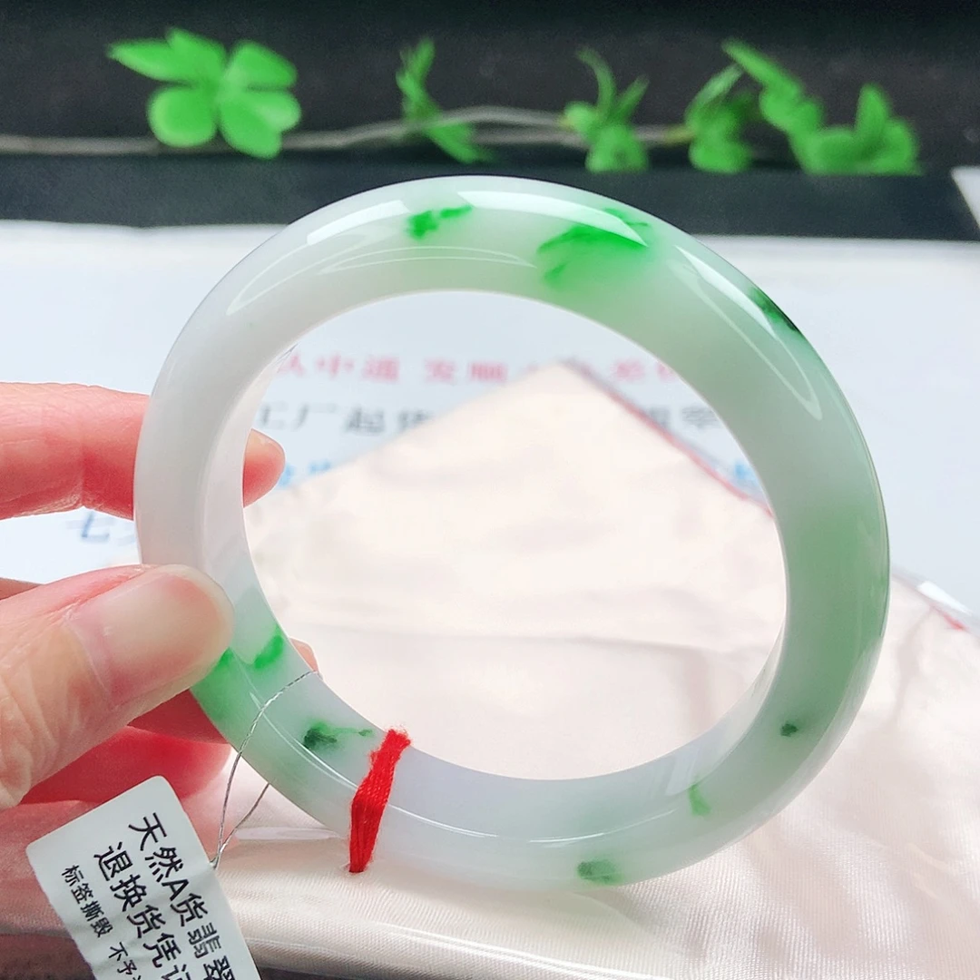 未镶嵌手镯翡翠58圈