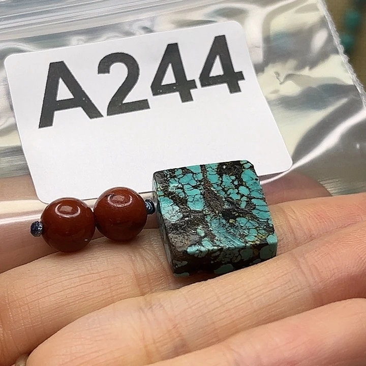 木***緣玛瑙/玉髓未镶嵌颈饰