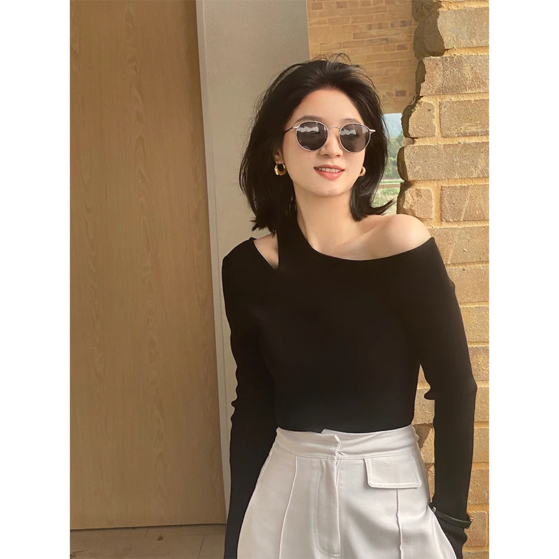 法式斜肩毛衣打底衫女装内搭洋气早秋季新款早春秋外穿露肩上衣潮