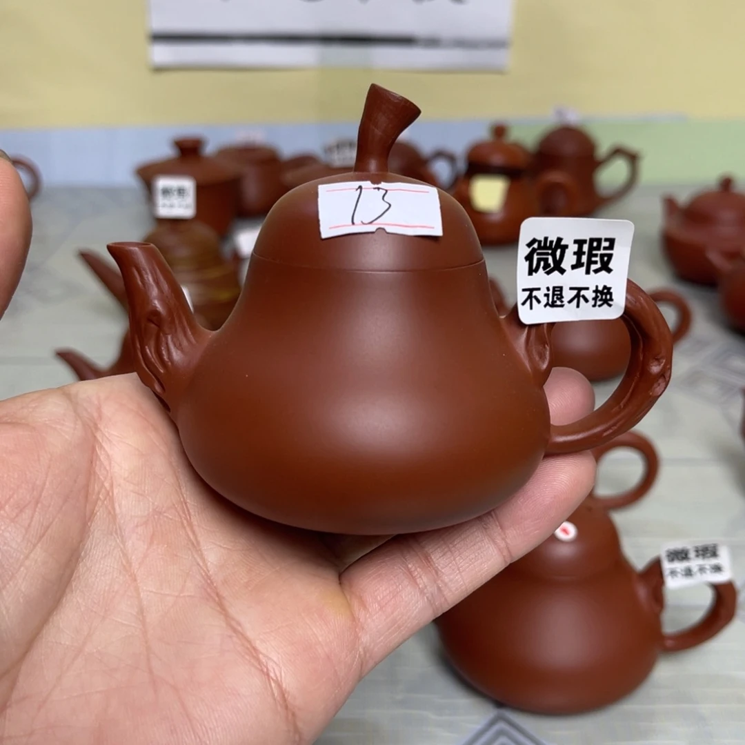湄***武（微瑕不退不换）潮州手拉壶，（慎拍）