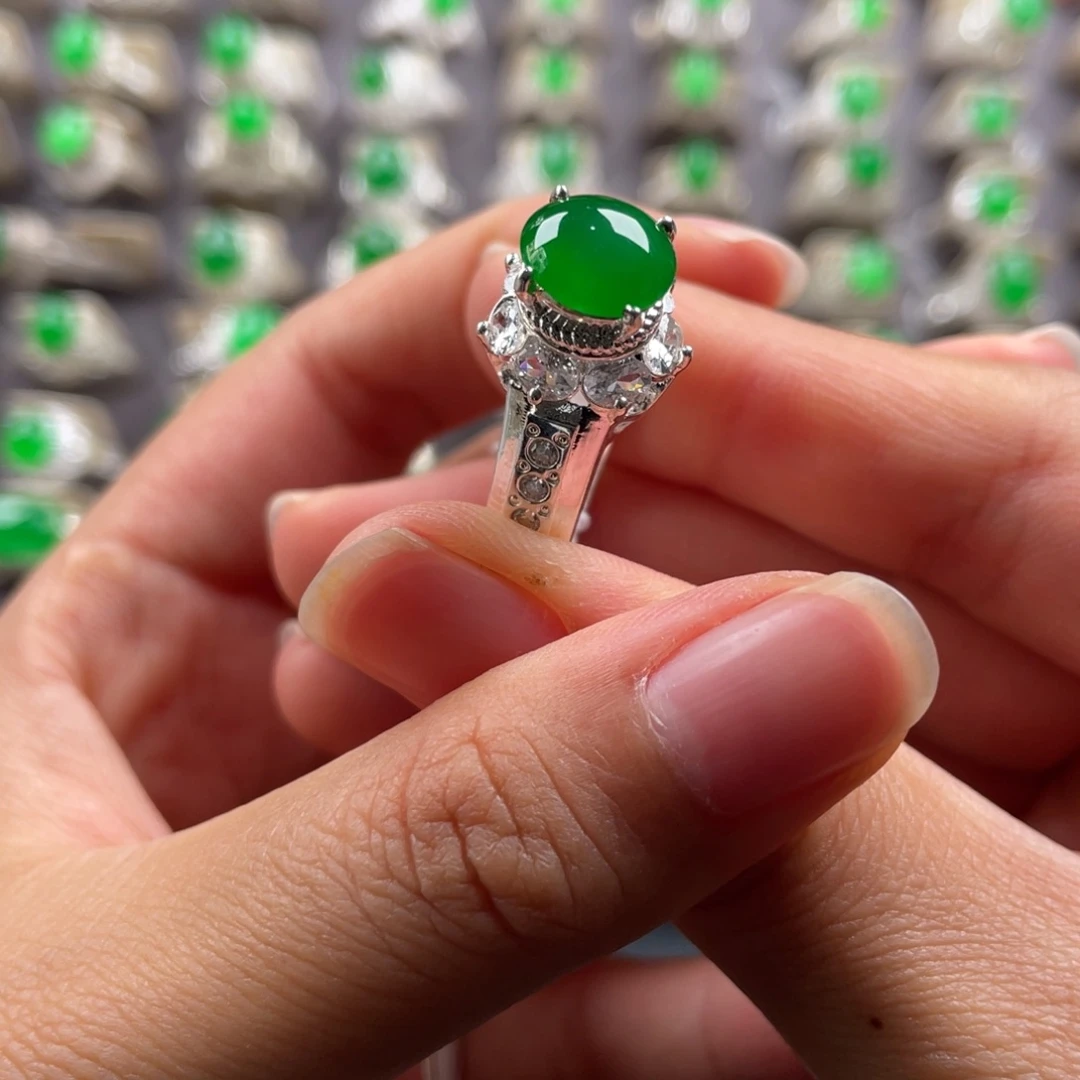 定制翡翠未镶嵌翡翠