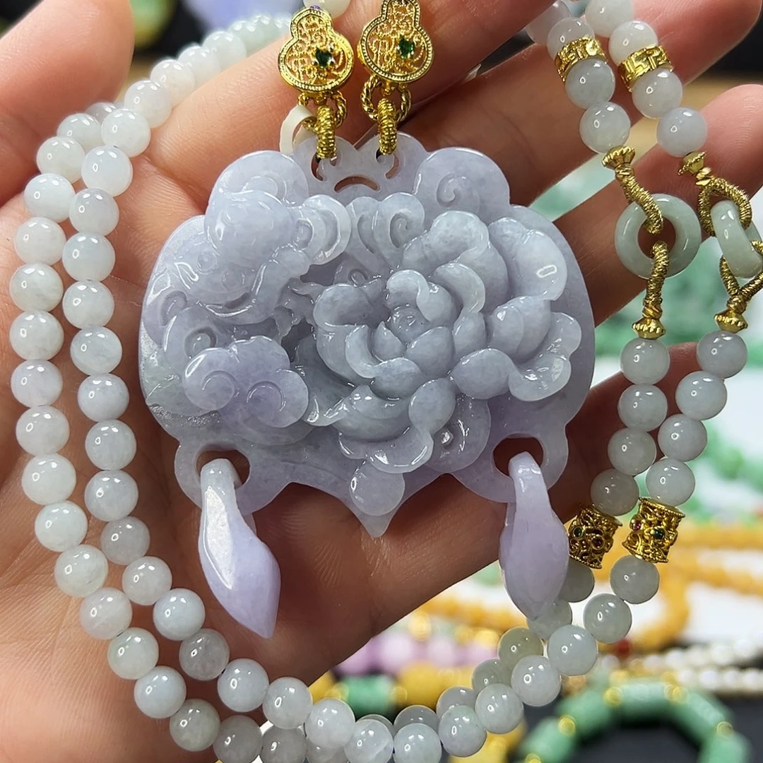 翡翠未镶嵌颈饰吊坠