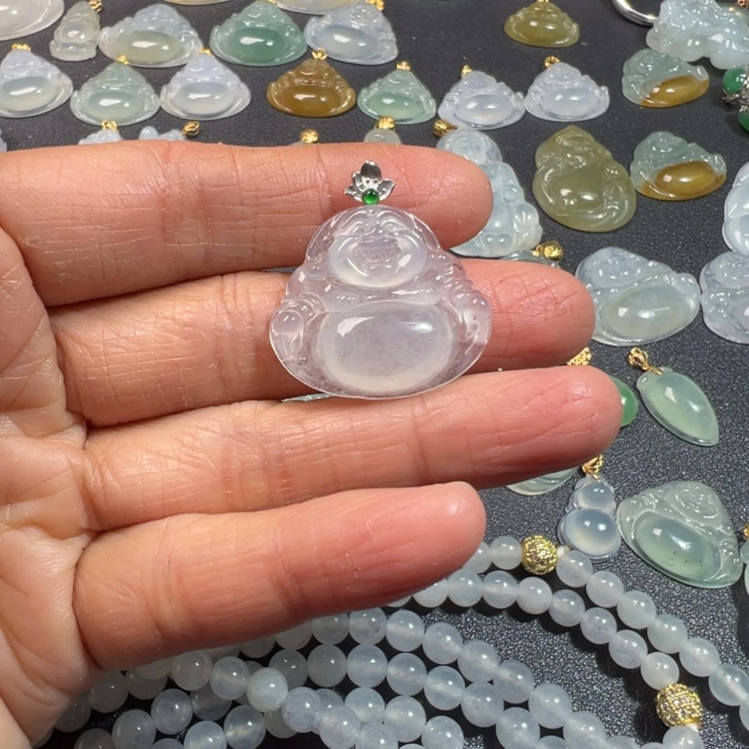 翡翠18K金镶嵌颈饰佛公