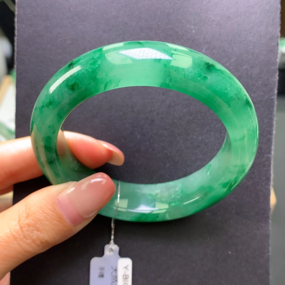 石英质玉（非洲翠）未镶嵌手镯5657轮胎飘花