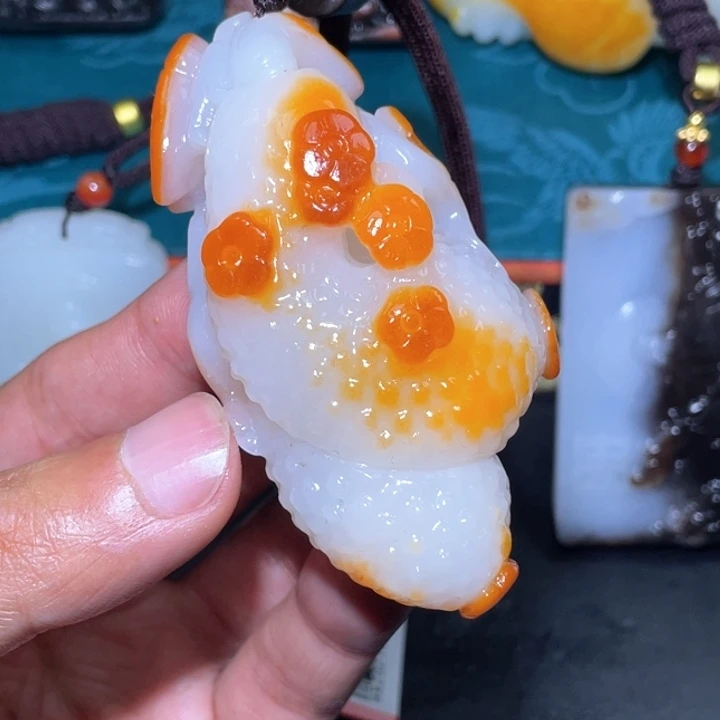 和田玉未镶嵌颈饰J