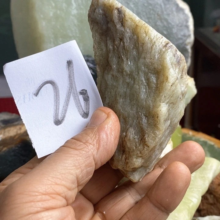 蛇纹石玉珠宝岫玉原石未镶嵌X***乐