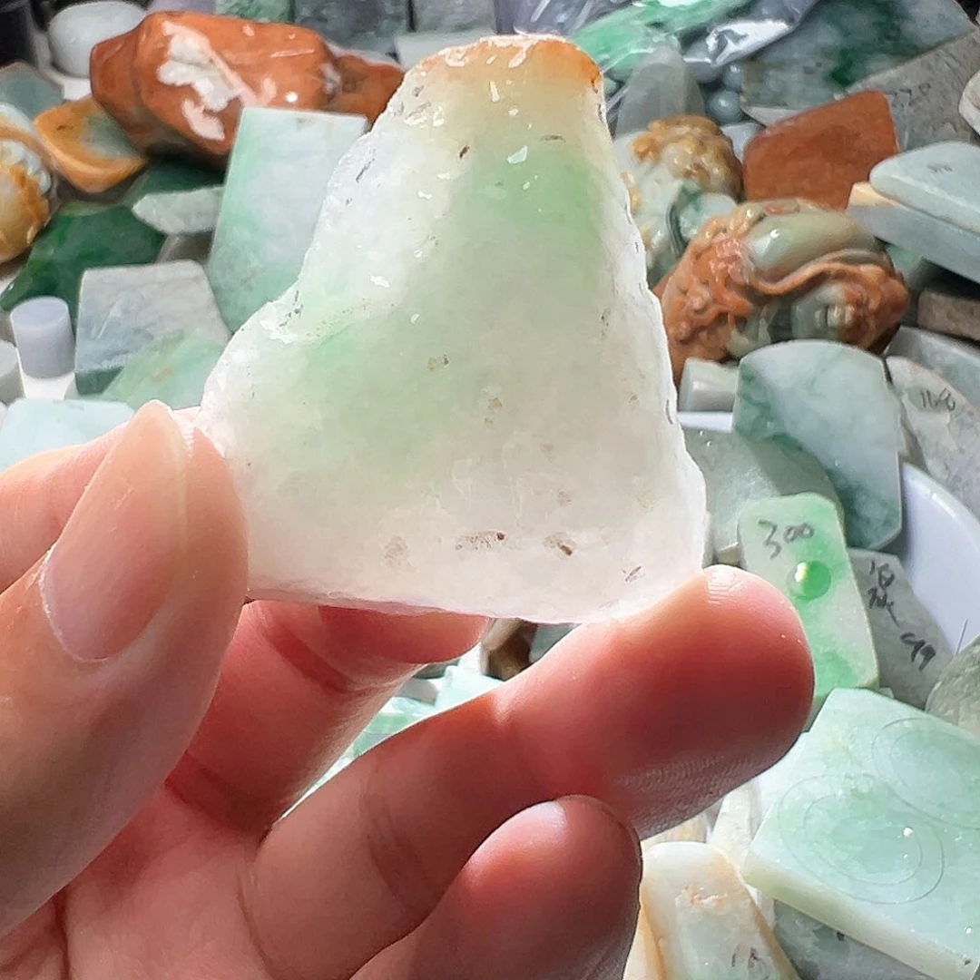 翡翠散珠翡翠原石片料