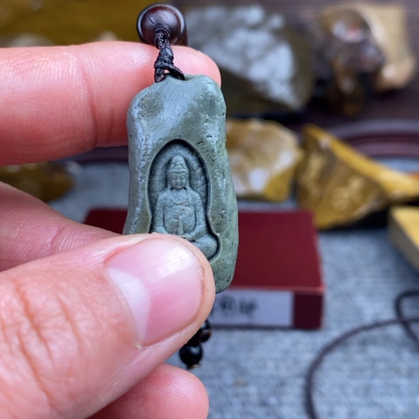 【闪购商品】熊*?原石雕刻