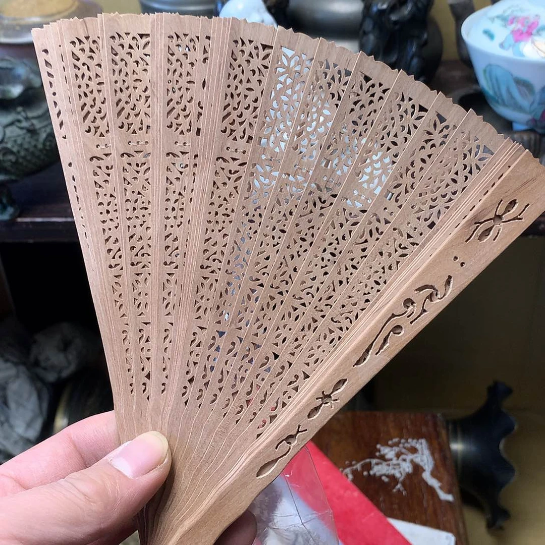 紫砂财神到家越过越发恭喜发财