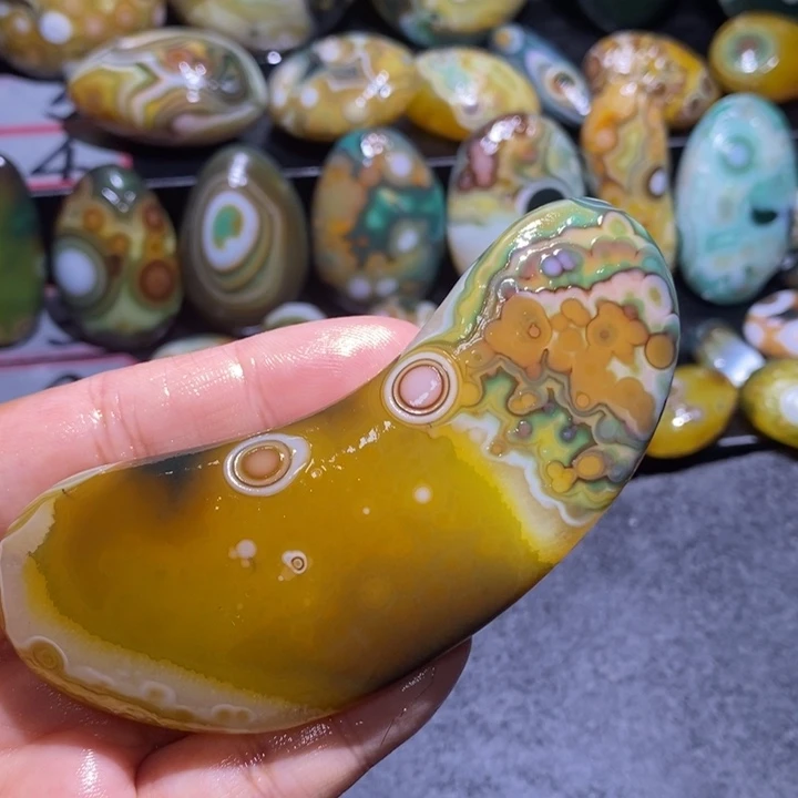 玛瑙/玉髓未镶嵌珠宝奇石164