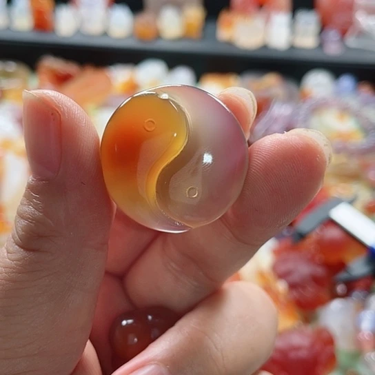 玛瑙/玉髓颈饰未镶嵌黄*