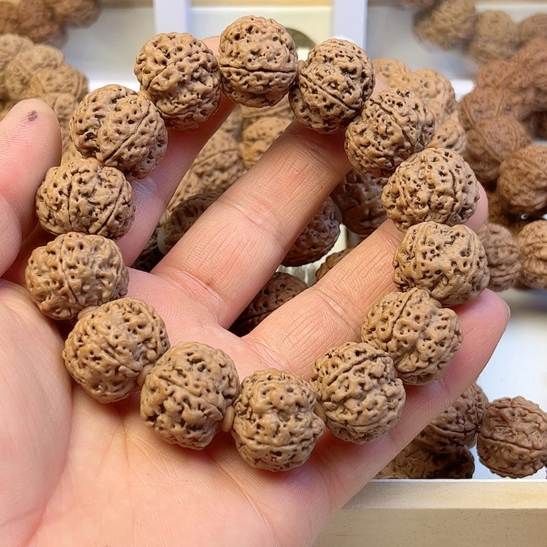 金刚菩提手串六*半梅花
