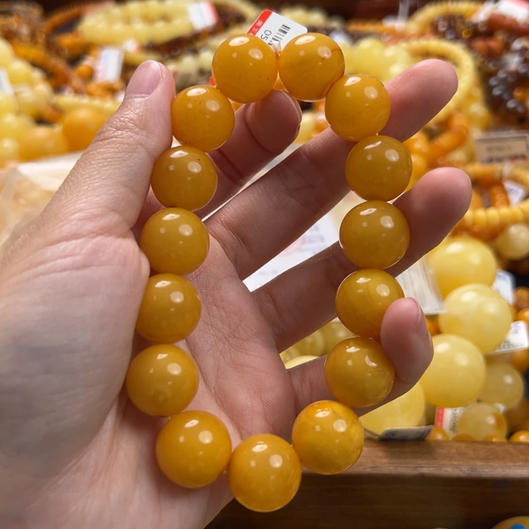未镶嵌琥珀珠宝奇石