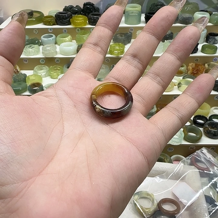 …***～岫玉未镶嵌天然玉石戒指