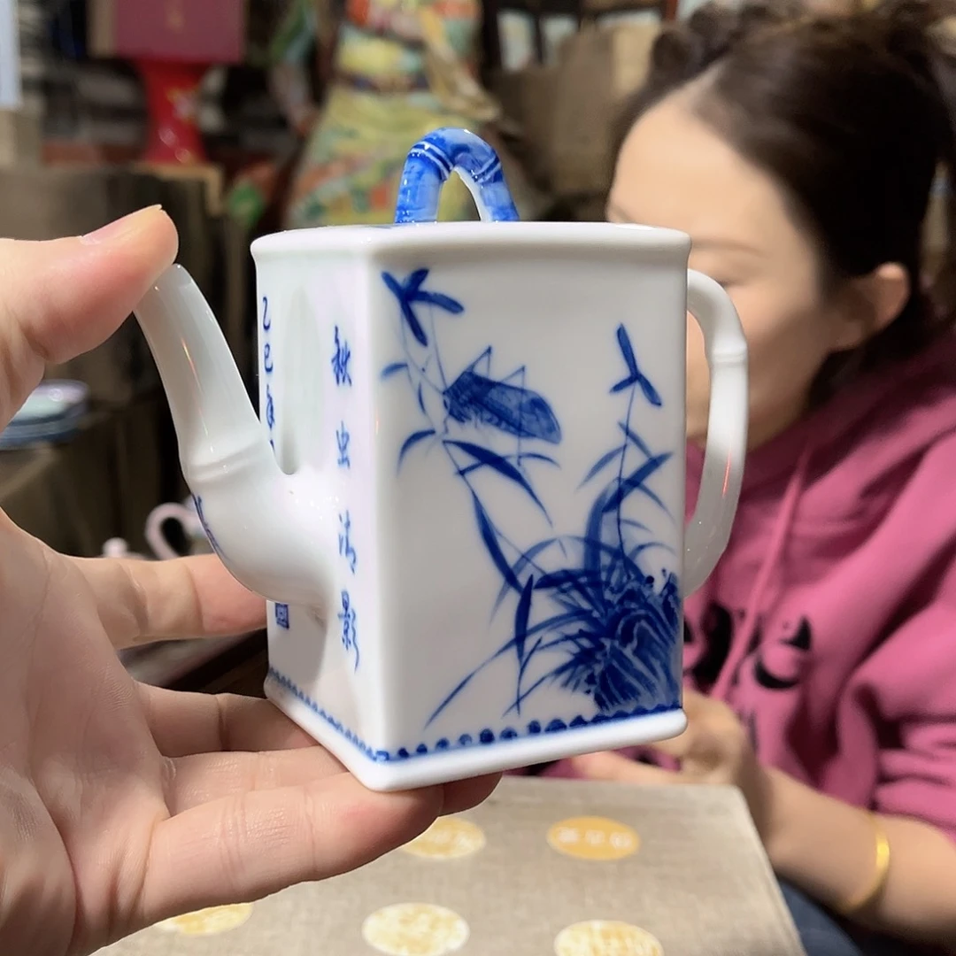 摆件/////景德镇陶瓷瓷器。