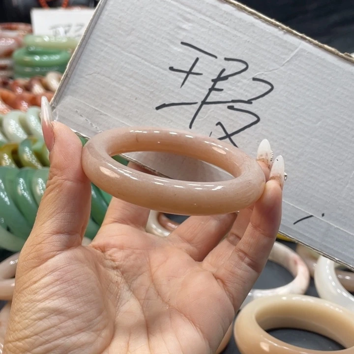 ****静石英质玉钛钢珠宝奇石