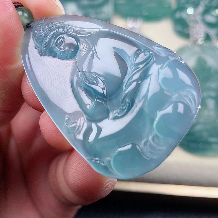 【闪购商品】翡翠颈饰未镶嵌天然翡翠