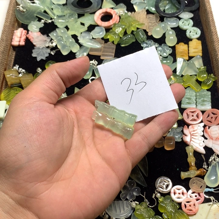 蛇纹石玉合金耳钉知*
