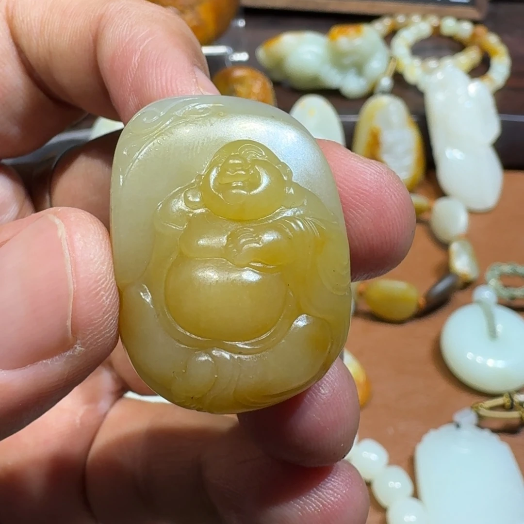 和田玉未镶嵌手串