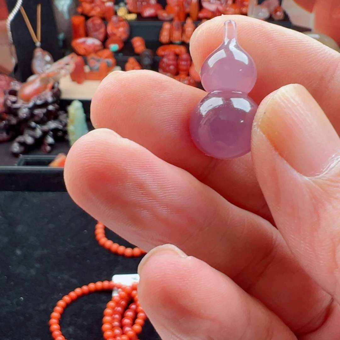 菠***乔南红玛瑙未镶嵌吊坠